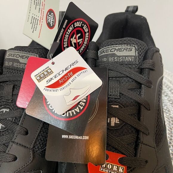 Sketcher’s Men’s Work Footwear Size 11 Black/Charcoal NWT - Picture 3 of 16